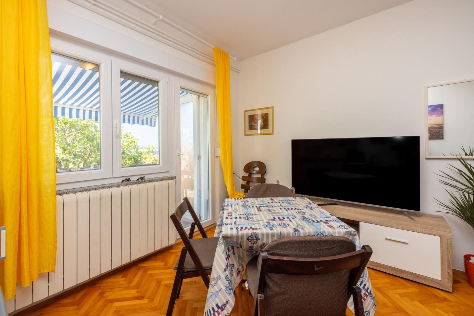 Apartmani Azur Dramalj Eksteriør bilde